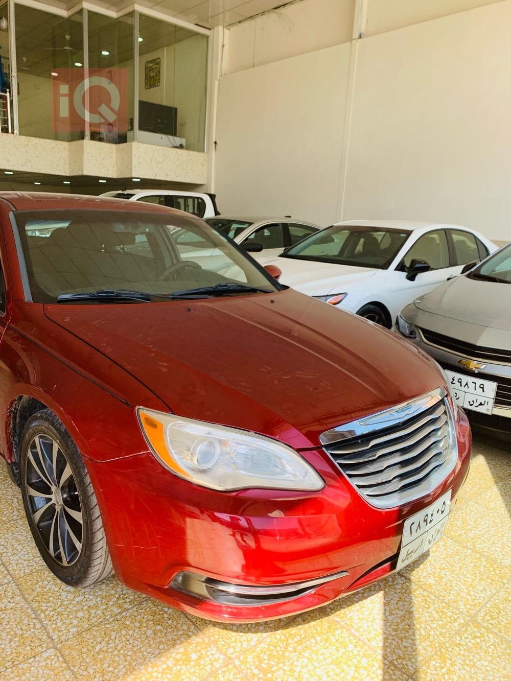 Chrysler 200